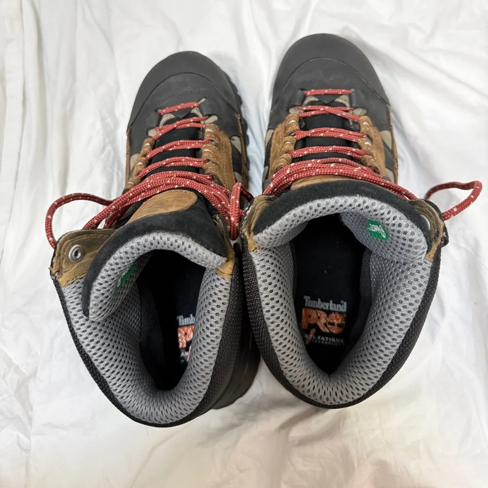 Men’s Timberland Pro XL Alloy Toe work boots. Size 9